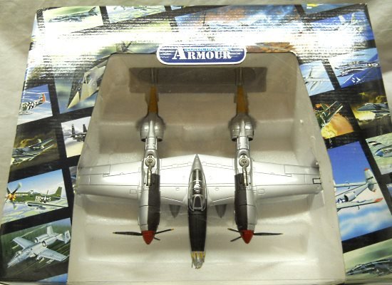 Franklin Mint 1/48 Armour Collection P-38 Lightning Old Rusty, B11F035 plastic model kit